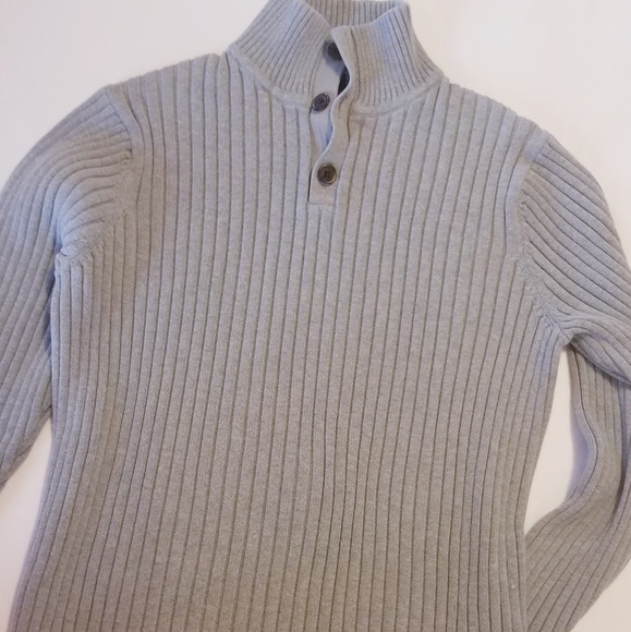 GAP Brand Gray Men's Large Sweater with 3-Button Collar. 100% Cotton. - Picture 1 of 6